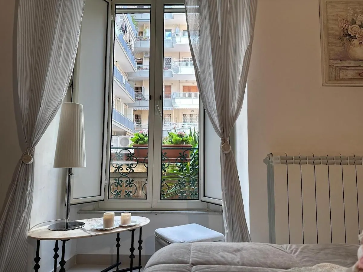 Dolce Vita Scarlatti Naples Apartment